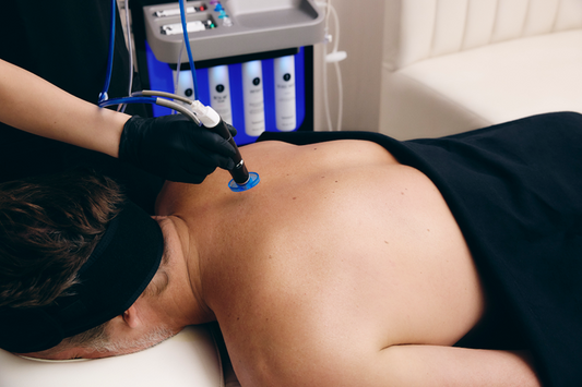 HydraFacial™ Signature Light selkä