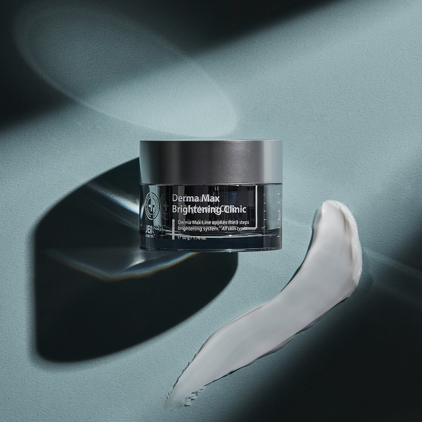 Derma Max Brightening Clinic 50g (ostettavissa hoitolasta tai konsultaatiolla)