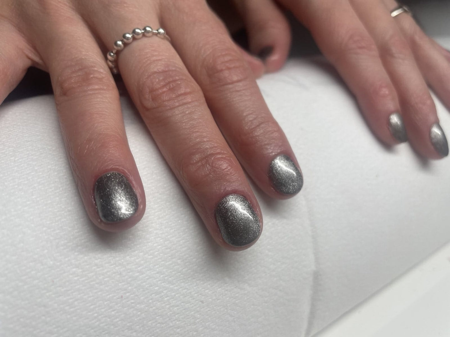 Shellac geelilakkaus yksivärinen HUOLTO