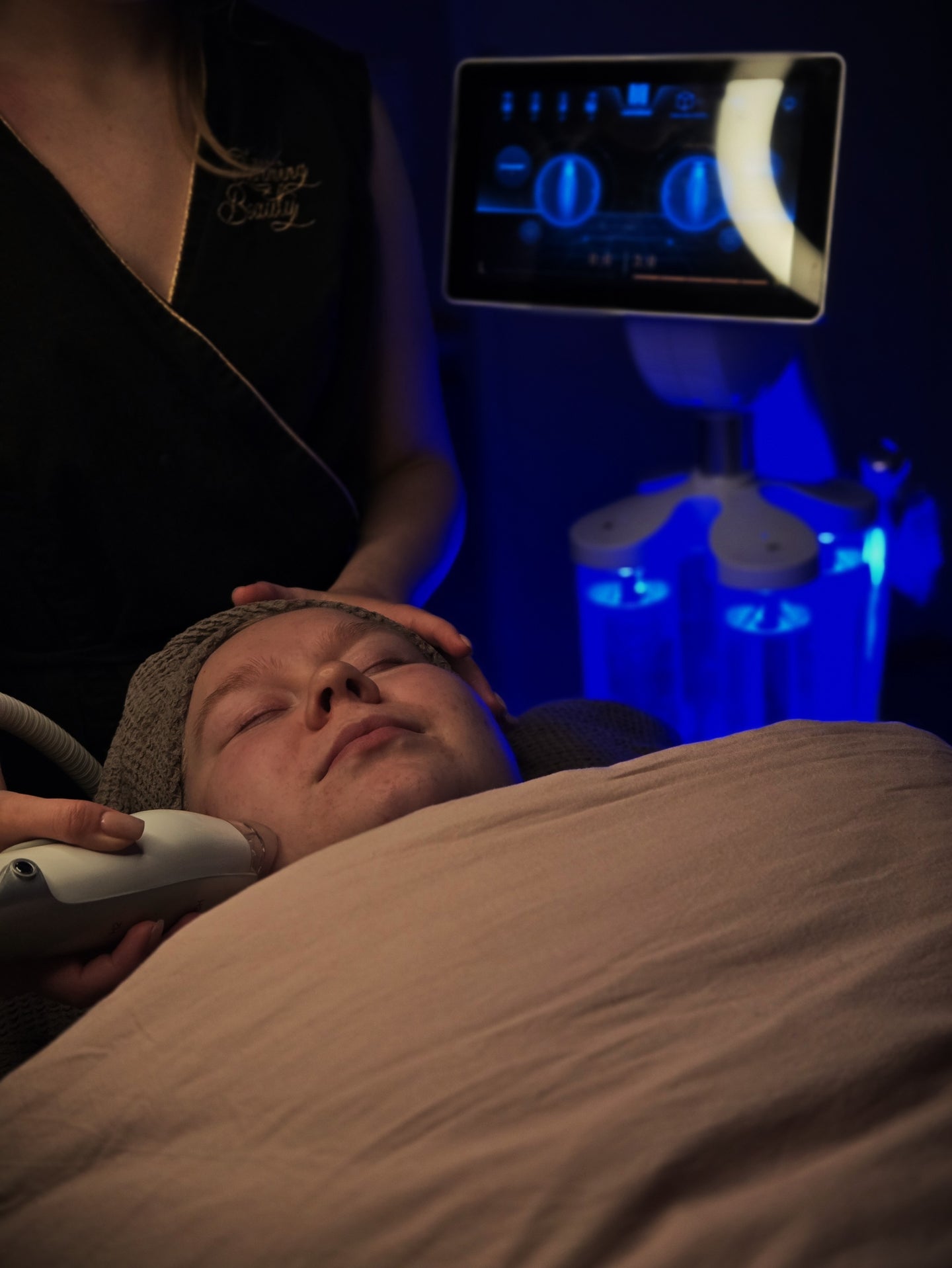 Caretech Hydrogen kasvohoito